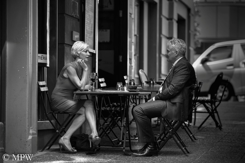 Auckland City street photo, Queent St, black and white